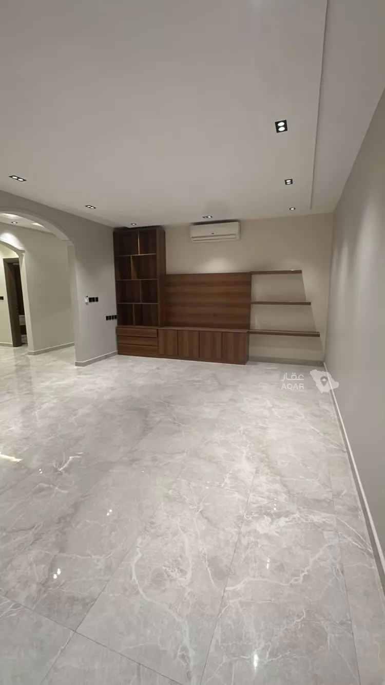 فيلا للإيجار في شارع عبدالكبير الحرازي, حي النرجس, مدينة الرياض, منطقة الرياض 5