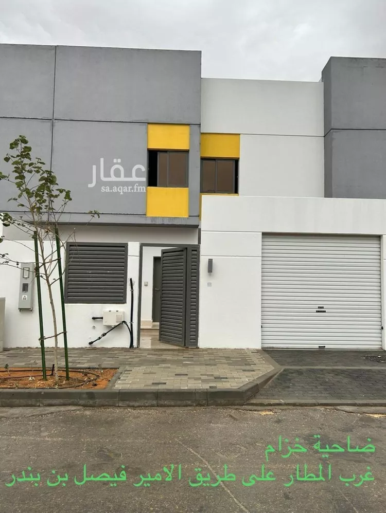 فيلا للإيجار في شارع الزبير بن بكار, حي مطار الملك خالد الدولي, مدينة الرياض, منطقة الرياض