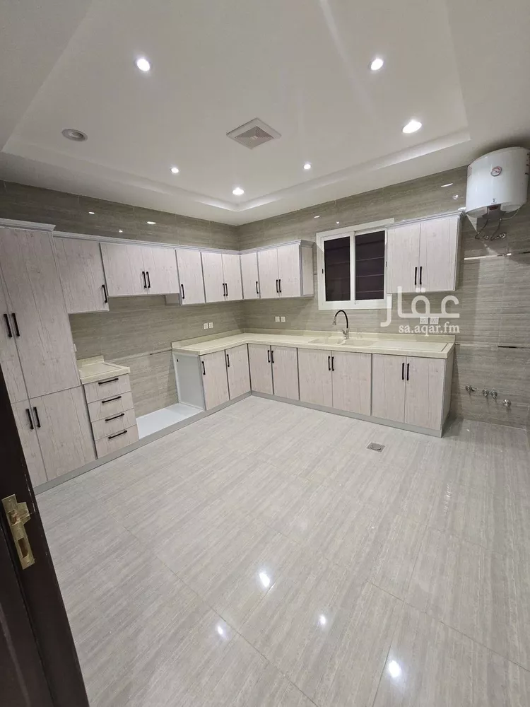 دور للإيجار في شارع رقم 349, حي النرجس, مدينة الرياض, منطقة الرياض صورة 2