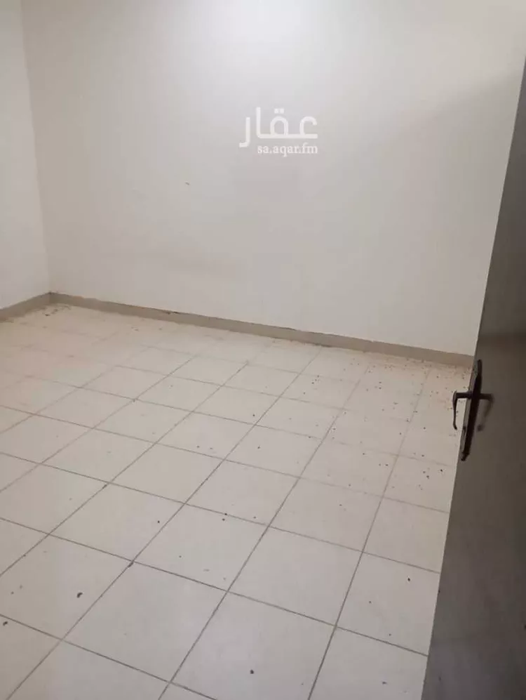 عمارة للإيجار في شارع ابي السعادات القزاز, حي اليمامة, مدينة الرياض, منطقة الرياض صورة 4