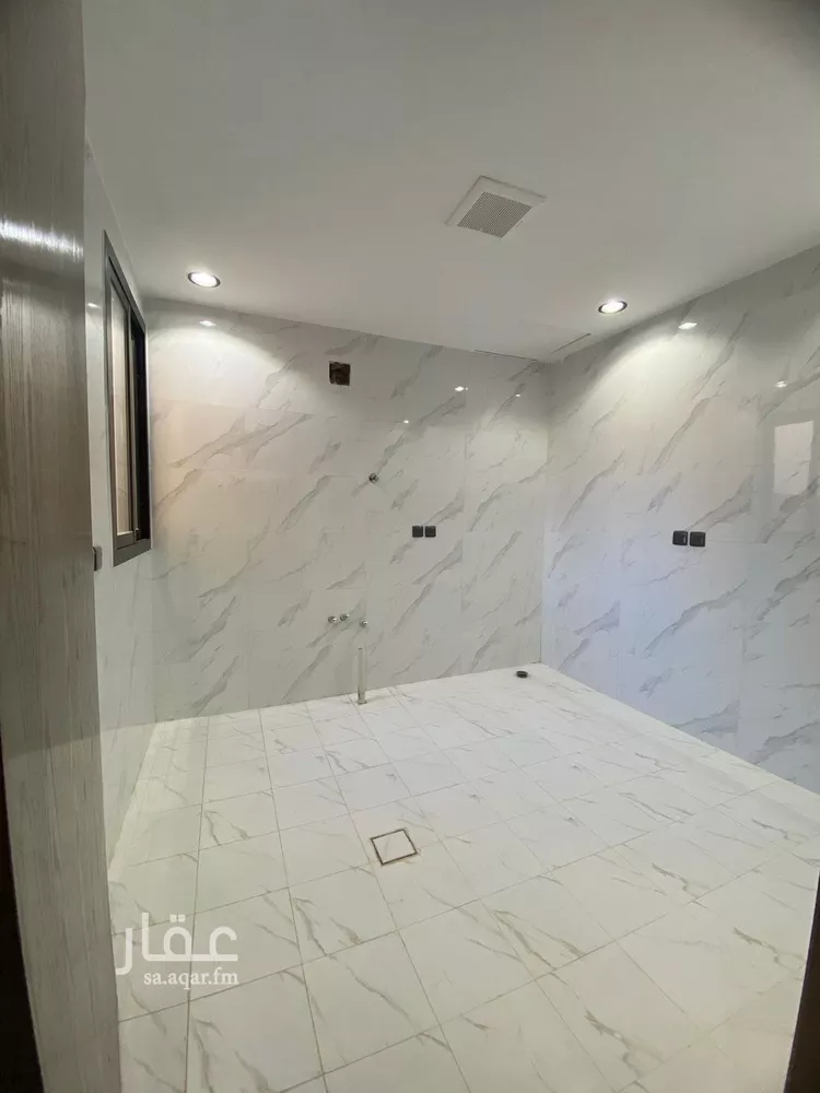 دور للبيع في شارع عبدالعزيز بن عبدالملك, حي طويق, مدينة الرياض, منطقة الرياض صورة 4