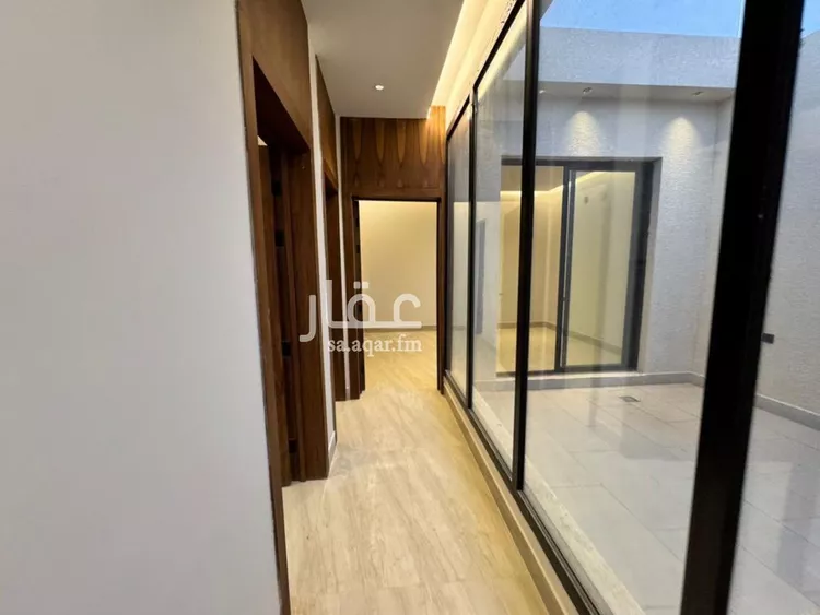Floor for Sale in Riyadh Dirab 16