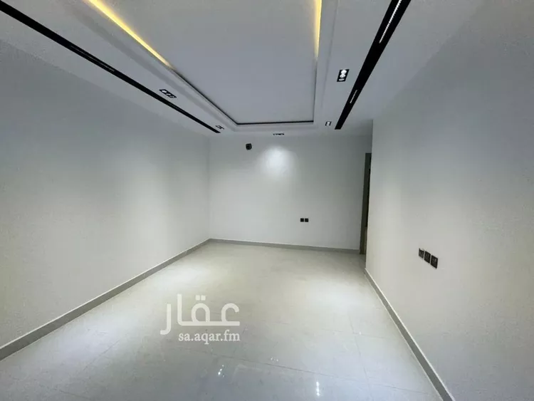فيلا للبيع في شارع عيسى بن أبان, حي طيبة, مدينة الرياض, منطقة الرياض 11