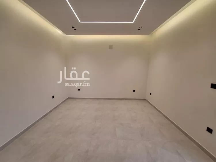 دور للبيع في شارع محمد بن شقران, حي طويق, مدينة الرياض, منطقة الرياض صورة 4