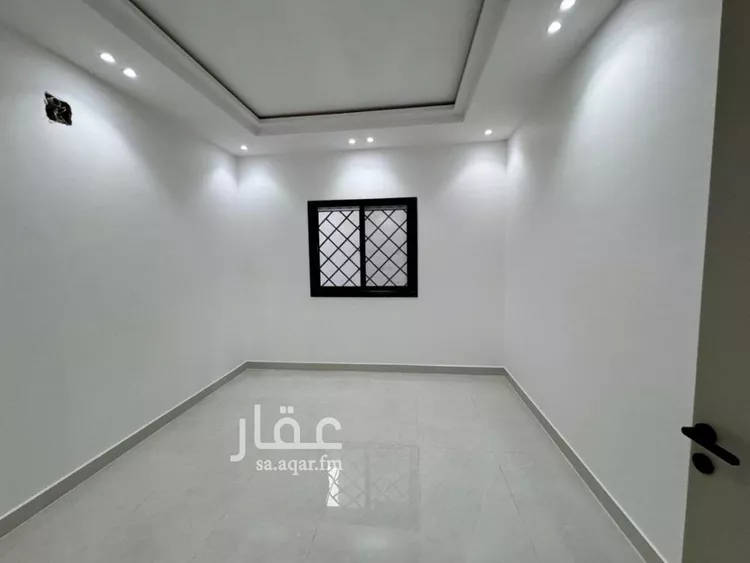 فيلا للبيع في شارع عيسى بن أبان, حي طيبة, مدينة الرياض, منطقة الرياض 7