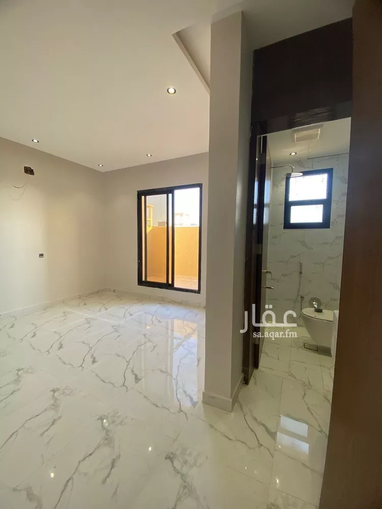 دور للبيع في شارع عبدالعزيز بن عبدالملك, حي طويق, مدينة الرياض, منطقة الرياض 6