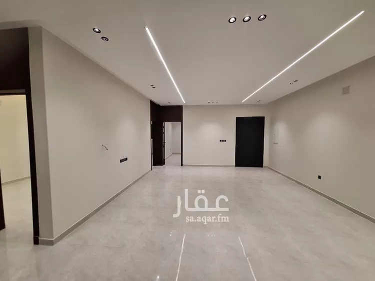 دور للبيع في شارع محمد بن شقران, حي طويق, مدينة الرياض, منطقة الرياض صورة 5