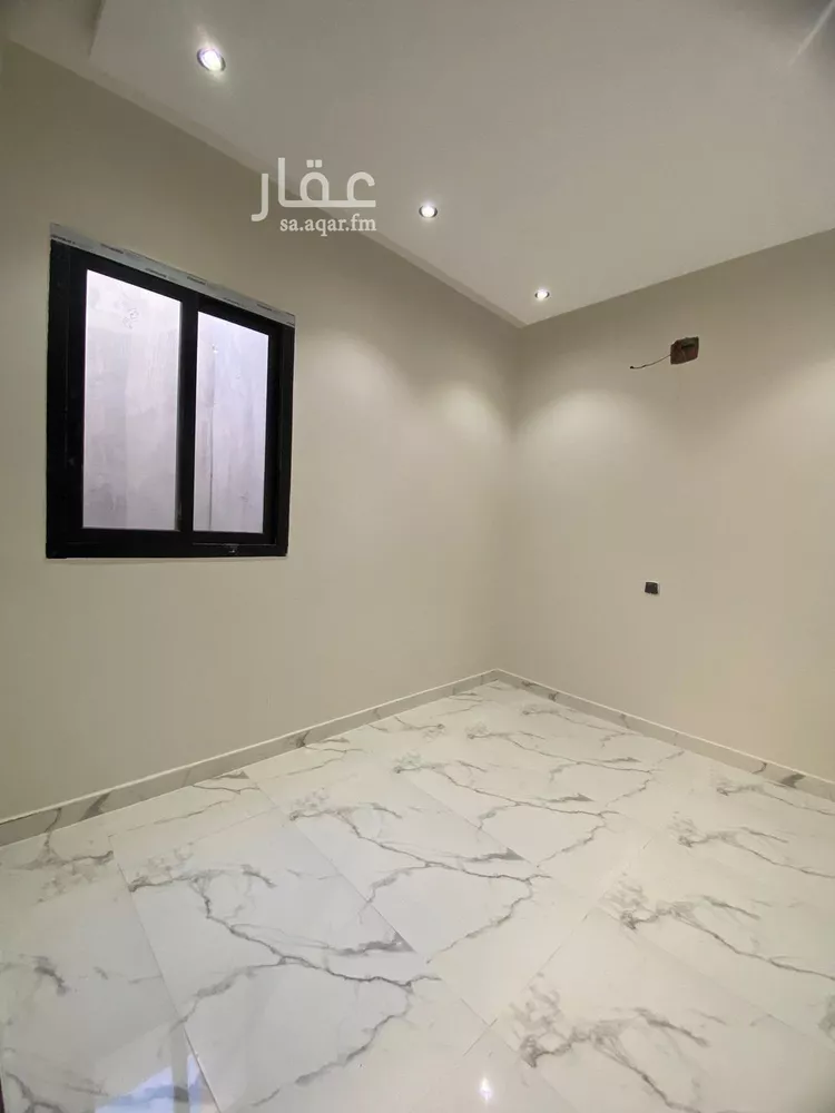 دور للبيع في شارع عبدالعزيز بن عبدالملك, حي طويق, مدينة الرياض, منطقة الرياض صورة 3