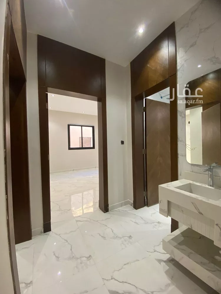 دور للبيع في شارع عبدالعزيز بن عبدالملك, حي طويق, مدينة الرياض, منطقة الرياض 12