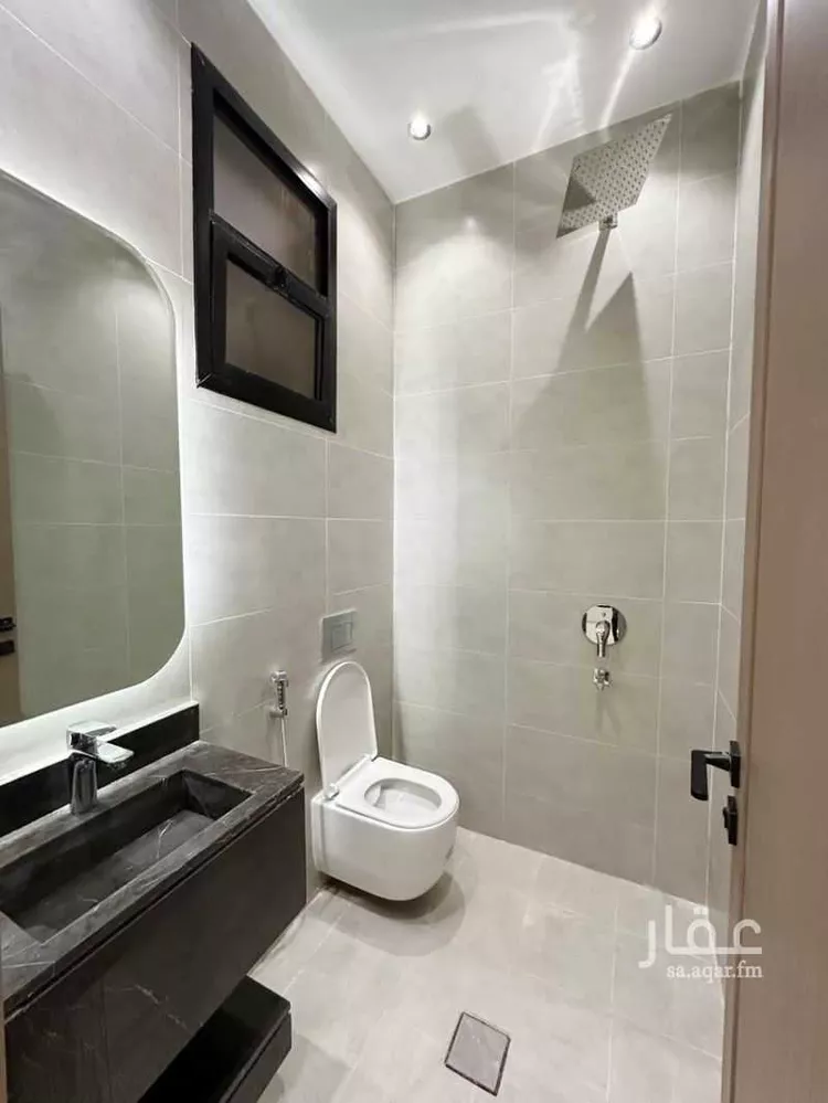 Floor for Sale in Riyadh Tuwaiq 10