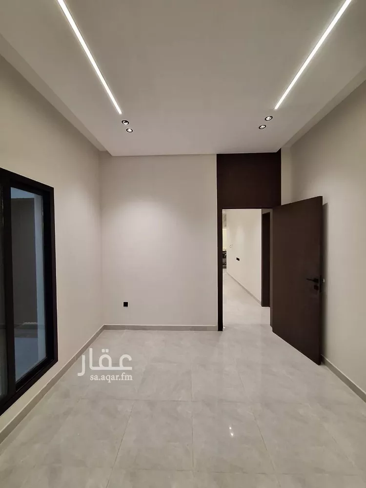 دور للبيع في شارع محمد بن شقران, حي طويق, مدينة الرياض, منطقة الرياض صورة 3