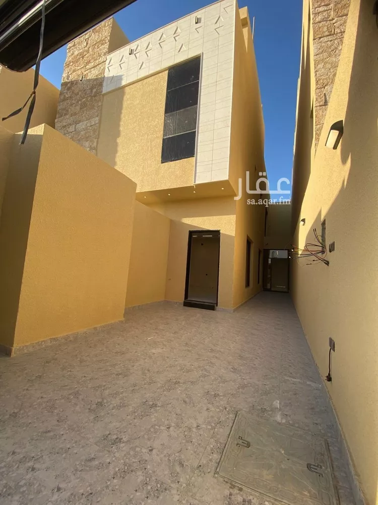 دور للبيع في شارع عبدالعزيز بن عبدالملك, حي طويق, مدينة الرياض, منطقة الرياض صورة 2