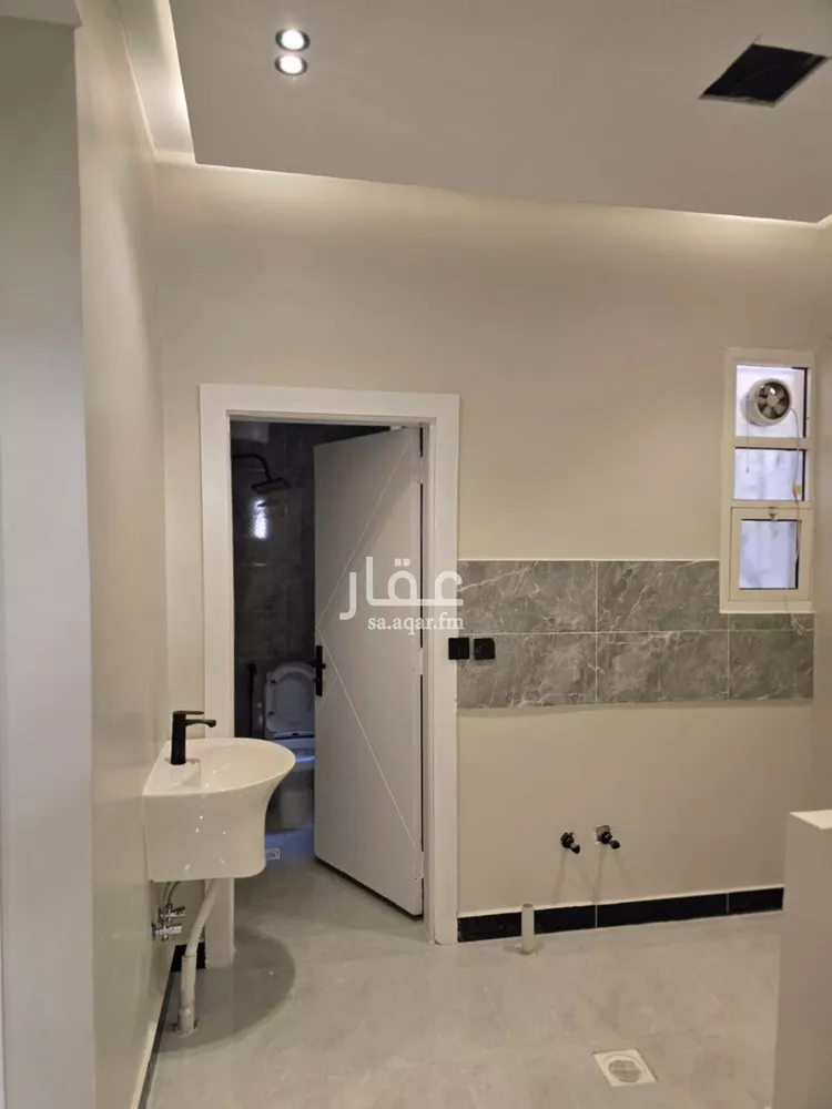 Apartment for Rent in Riyadh Al Malqa 8