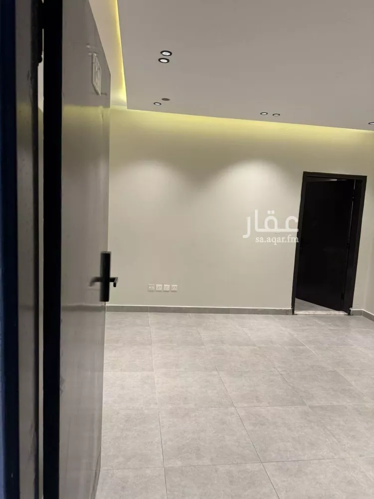 شقة للإيجار في شارع إسماعيل بن مبارك, حي الإزدهار, مدينة الرياض, منطقة الرياض صورة 3
