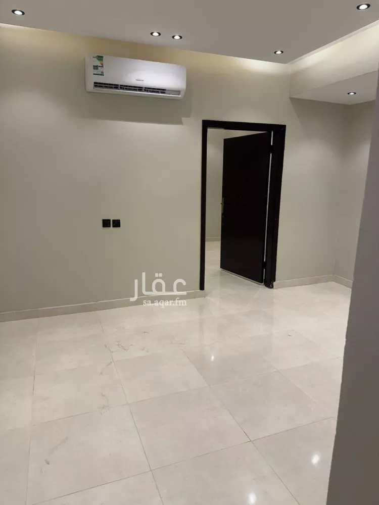 شقة للإيجار في شارع النويبعة, حي اليرموك, مدينة الرياض, منطقة الرياض 6
