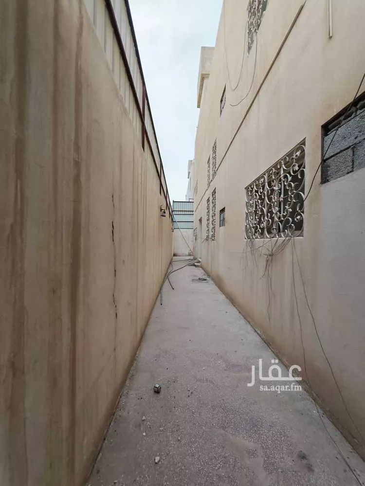 فيلا للبيع في شارع نسيب عريضة, حي التعاون, مدينة الرياض, منطقة الرياض صورة 4