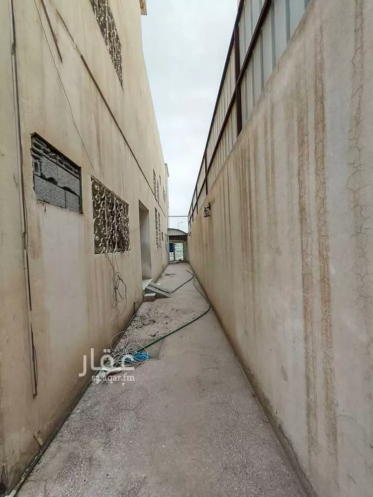 فيلا للبيع في شارع نسيب عريضة, حي التعاون, مدينة الرياض, منطقة الرياض صورة 2