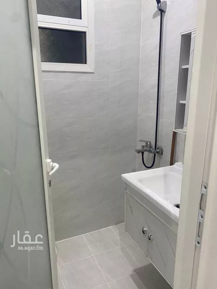 شقة للإيجار في شارع حنبل بن هلال, حي الكوثر, مدينة الخبر, المنطقة الشرقية صورة 5