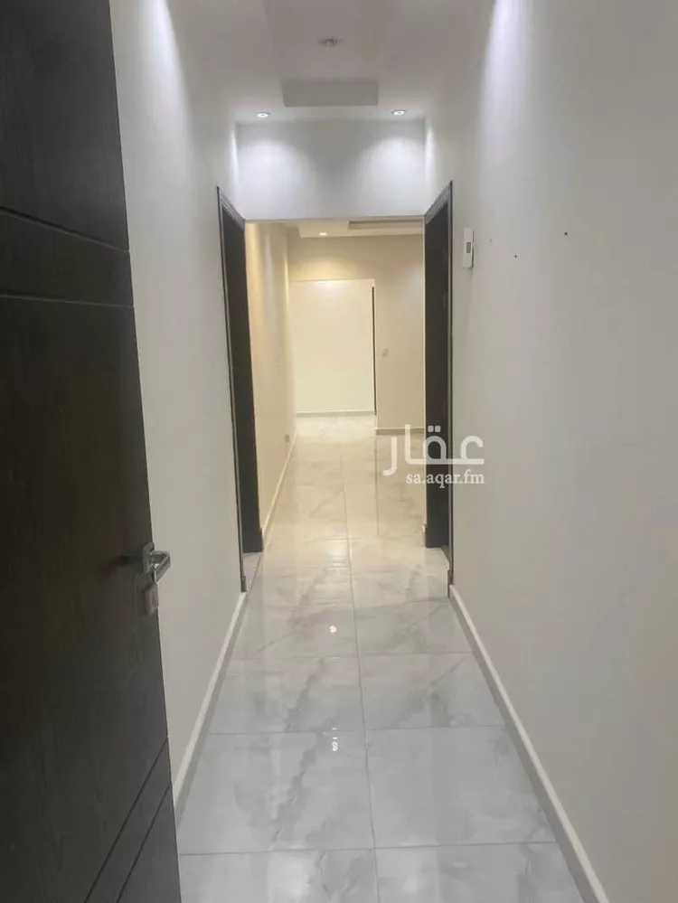 شقة للبيع في شارع الحارث بن يزيد الاسدي, حي صناعية الفوازية, مدينة الخبر, المنطقة الشرقية صورة 2
