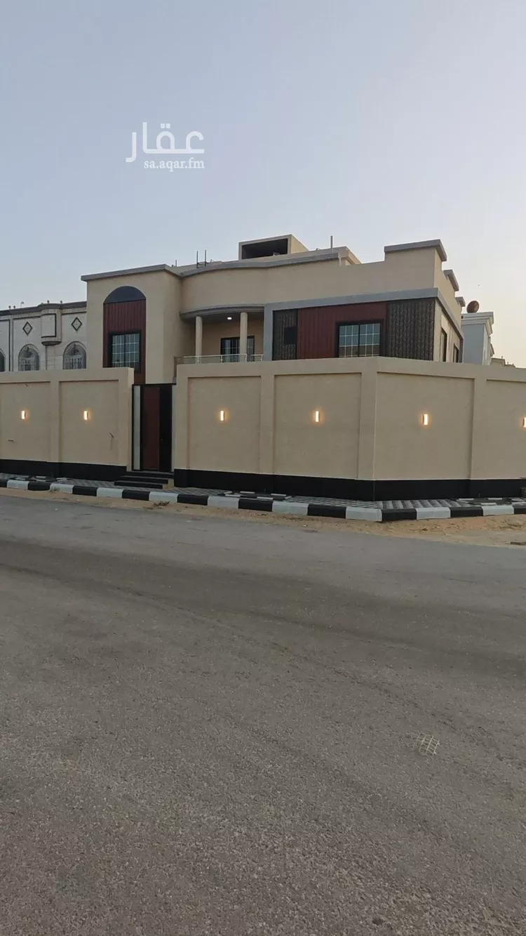 فيلا للبيع في شارع ابن شعيب الفاسي, حي ضاحية الملك فهد, مدينة الدمام, المنطقة الشرقية