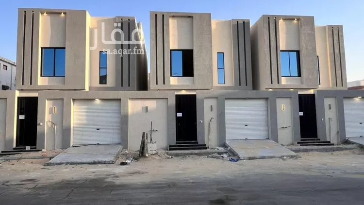فيلا للبيع في شارع حكيم بن حزن, حي أحد, مدينة الدمام, المنطقة الشرقية صورة 2