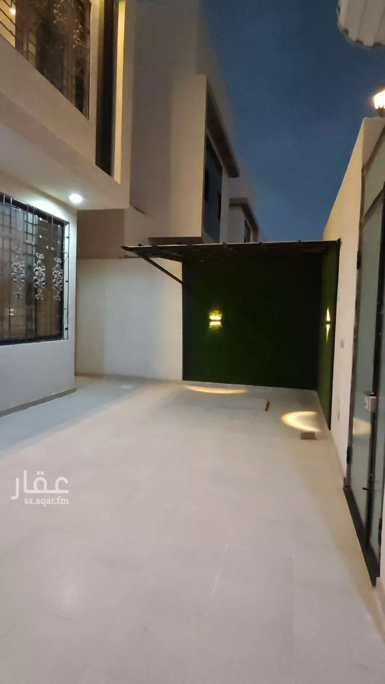 فيلا للبيع في شارع بلال بن سالم, حي ضاحية الملك فهد, مدينة الدمام, المنطقة الشرقية صورة 3