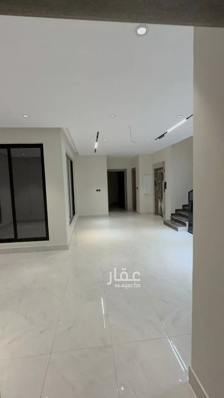 فيلا للبيع في شارع الاسكان, حي الشعلة, مدينة الدمام, المنطقة الشرقية صورة 3