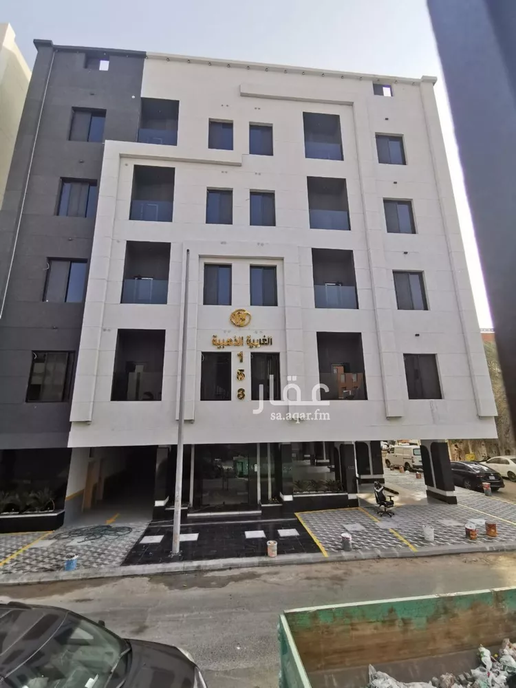 شقة للبيع في شارع عباس الحلواني, حي الروضة, مدينة جدة, منطقة مكة المكرمة