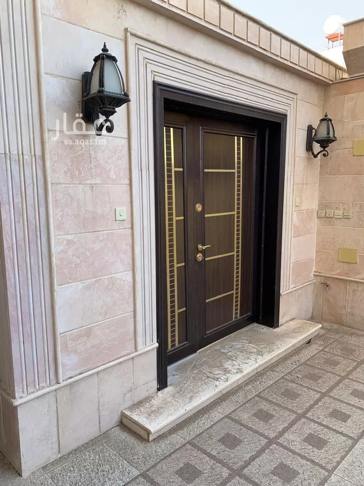 عمارة للبيع في شارع المهاجر ابن عكرمه, حي القصواء, مدينة المدينة المنورة, منطقة المدينة المنورة صورة 2