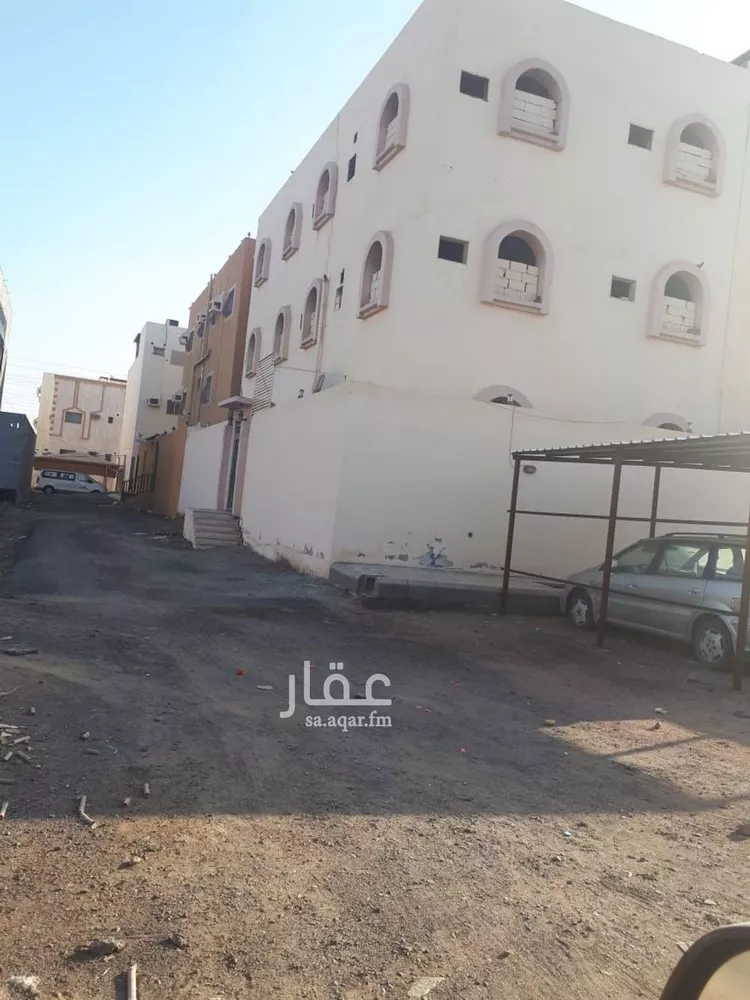 عمارة للبيع في حي الرانوناء, مدينة المدينه المنوره, منطقة المدينة المنورة