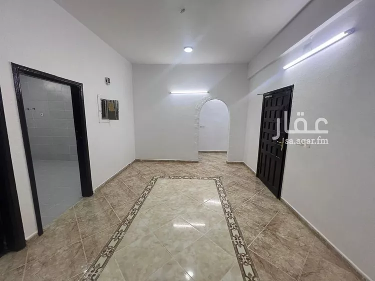 عمارة للبيع في شارع محمد بن عتاب, حي الفتح, مدينة المدينة المنورة, منطقة المدينة المنورة صورة 3