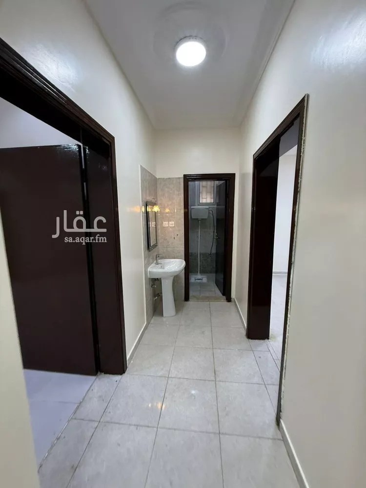 شقة للإيجار في شارع محمد بن ابي زيد البصري, حي الرانوناء, مدينة المدينة المنورة, منطقة المدينة المنورة صورة 3