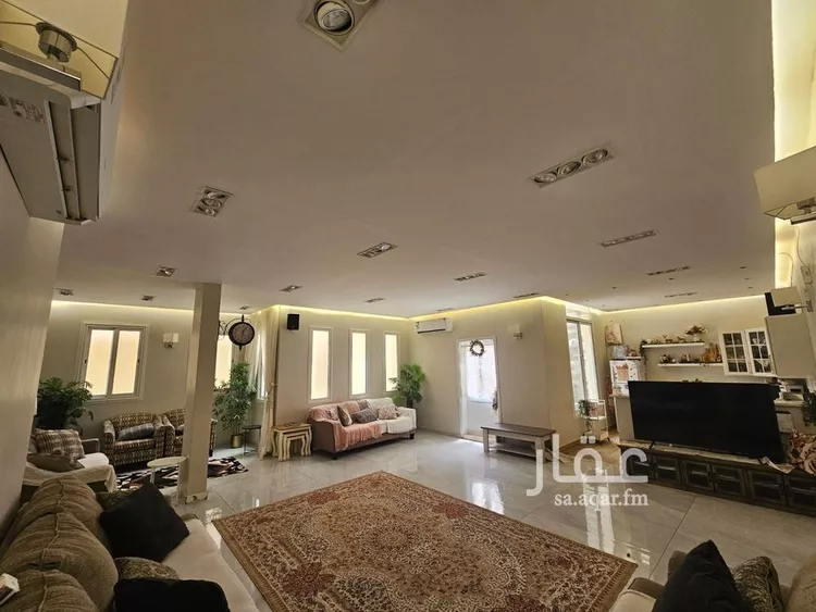 فيلا للبيع في شارع اسامة بن مالك بن قهطم, حي الروابي, مدينة المدينة المنورة, منطقة المدينة المنورة صورة 2