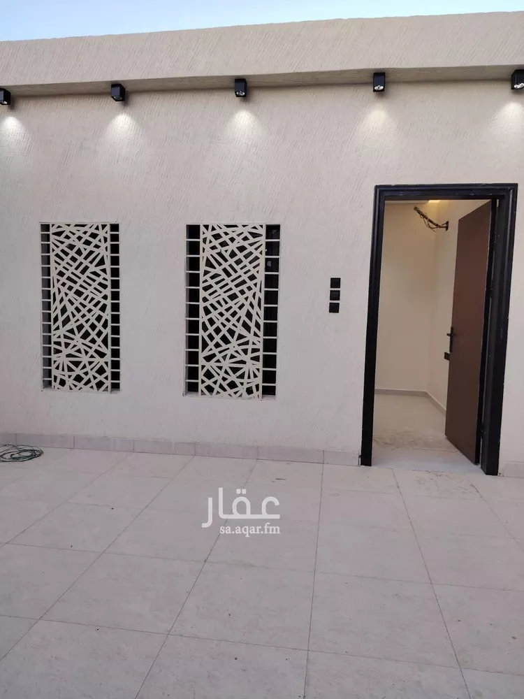 دور للبيع في شارع النوار بنت الحارث الانصارية, حي الجصة, مدينة المدينة المنورة, منطقة المدينة المنورة 7