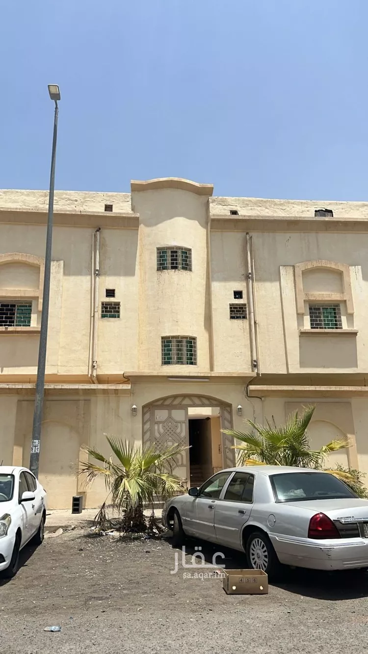 عمارة للبيع في شارع النمر ابن تولب, حي العزيزية, مدينة المدينه المنوره, منطقة المدينة المنورة