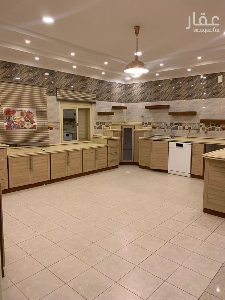 عمارة للبيع في شارع المهاجر ابن عكرمه, حي القصواء, مدينة المدينة المنورة, منطقة المدينة المنورة صورة 5