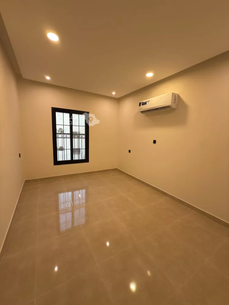 شقة للإيجار في شارع الروضة, حي الخبر الجنوبية, مدينة الخبر, المنطقة الشرقية 3