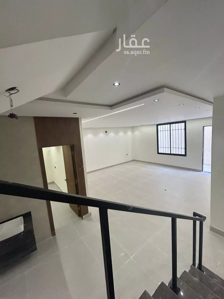 فيلا للإيجار في شارع حسين بن صديق دحلان, حي عكاظ, مدينة الرياض, منطقة الرياض صورة 3