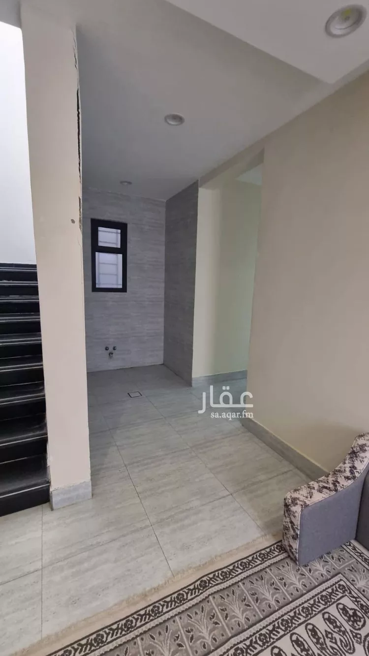 فيلا للإيجار في شارع حمزة بن عبدالمطلب, حي عريض, مدينة الرياض, منطقة الرياض صورة 2