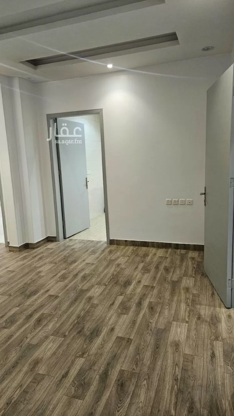 شقة للإيجار في شارع أبي عبدالله الجيلاني, حي العارض, مدينة الرياض, منطقة الرياض 8