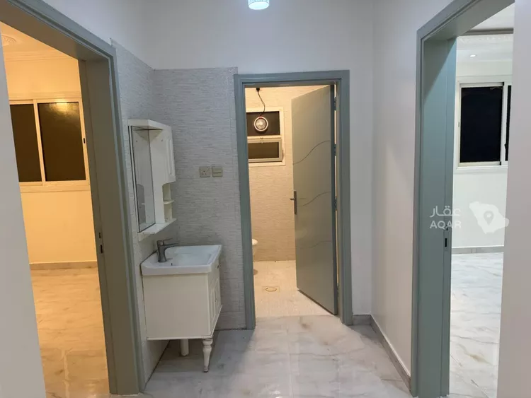 شقة للإيجار في شارع سكاكا, حي ظهرة لبن, مدينة الرياض, منطقة الرياض