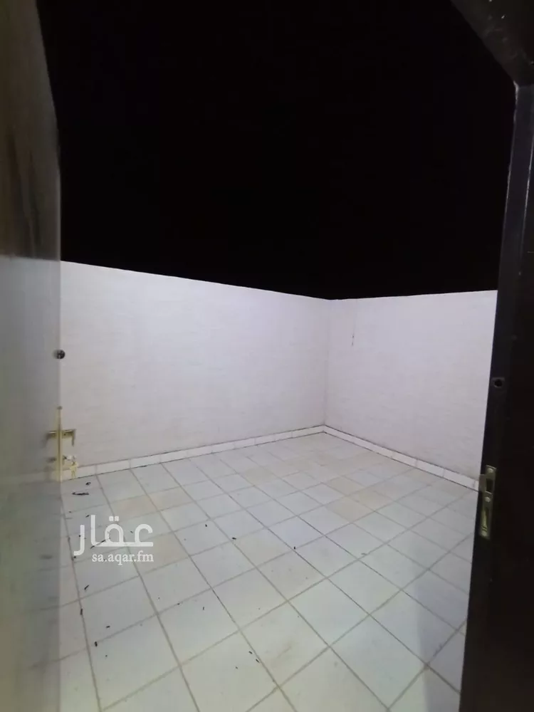 شقة للإيجار في شارع النفوذ, حي عكاظ, مدينة الرياض, منطقة الرياض صورة 4