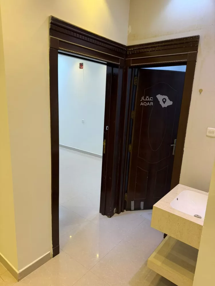 شقة للإيجار في شارع أحمد بن القاسم, حي المهدية, مدينة الرياض, منطقة الرياض 14
