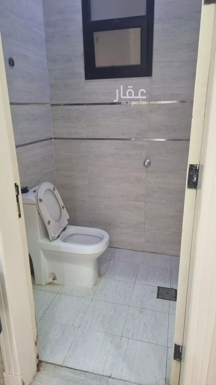فيلا للإيجار في شارع حمزة بن عبدالمطلب, حي عريض, مدينة الرياض, منطقة الرياض صورة 4