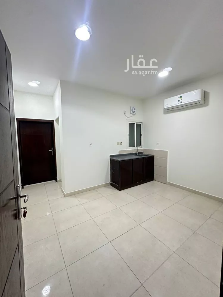 شقة للإيجار في شارع نجران, حي الثقبة, مدينة الخبر, المنطقة الشرقية صورة 3