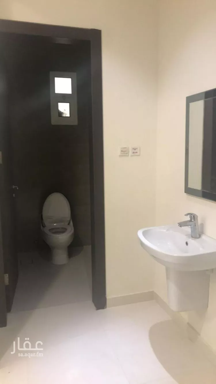 شقة للإيجار في شارع عبدالله بن يوسف بن رضوان, حي القيروان, مدينة الرياض, منطقة الرياض صورة 2
