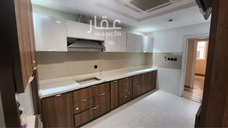 شقة للإيجار في شارع رقم 308, حي الملقا, مدينة الرياض, منطقة الرياض صورة 2