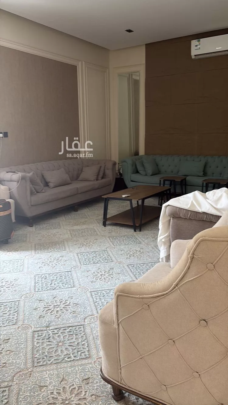فيلا للإيجار في شارع عبيدالله الفقيه, حي الرمال, مدينة الرياض, منطقة الرياض صورة 4