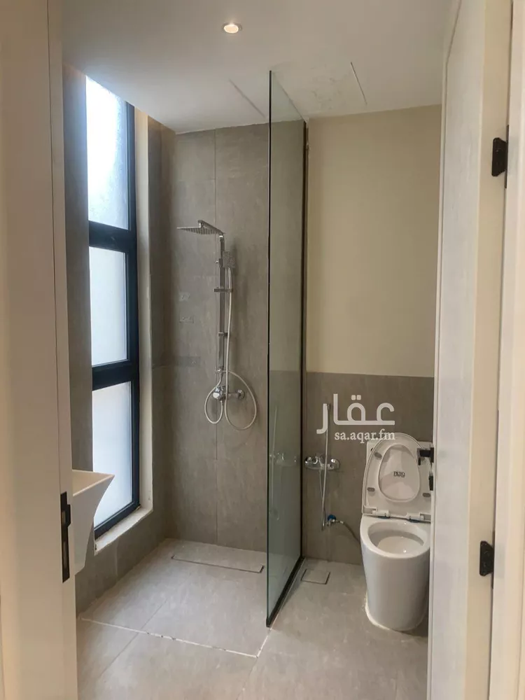 فيلا للإيجار في شارع أبي جعفر الخطيب, حي الرمال, مدينة الرياض, منطقة الرياض صورة 2