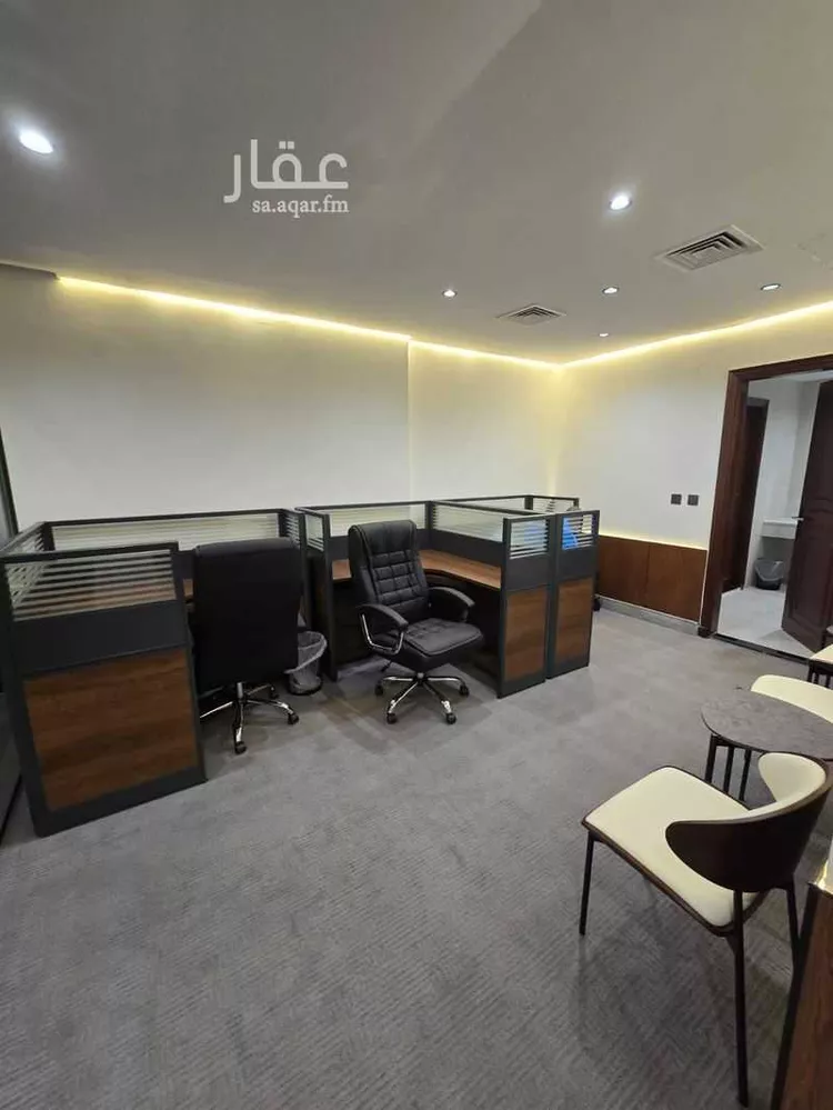 مكتب تجاري للإيجار في شارع رايه الاتحاد, حي الرويس, مدينة جدة, منطقة مكة المكرمة